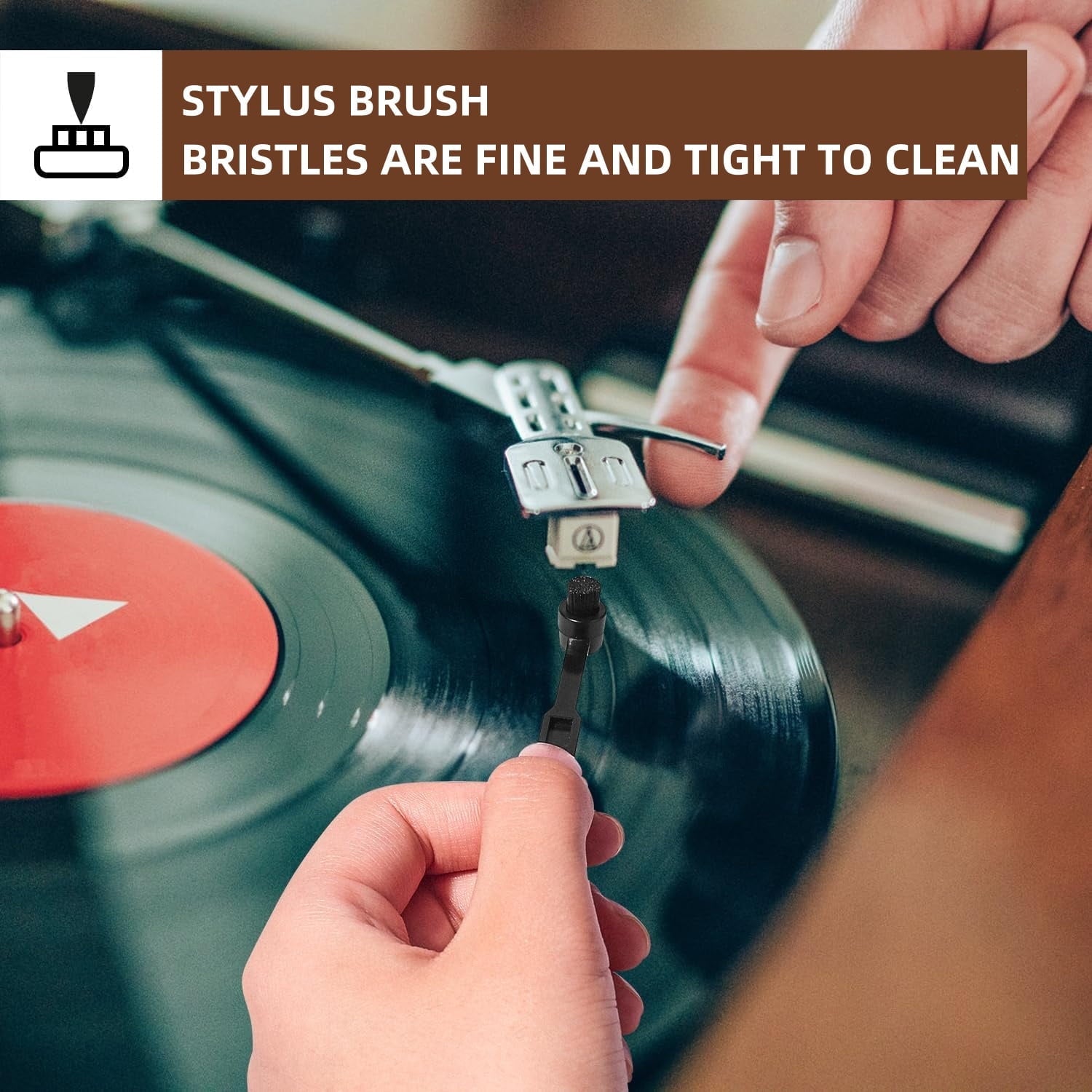 Vinyl Record Cleaner Kit, 4 in 1 Vinyl Records Cleaning Kit Includes Soft Velvet Record Brush, Cleaning Liquid, Stylus Brush, Cleaning Brush, Anti Static Dust Cleaner